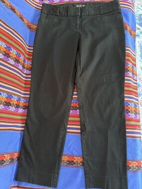 THE LIMITED Drew Fit Black Straight Leg Pants 8 short/ cropped